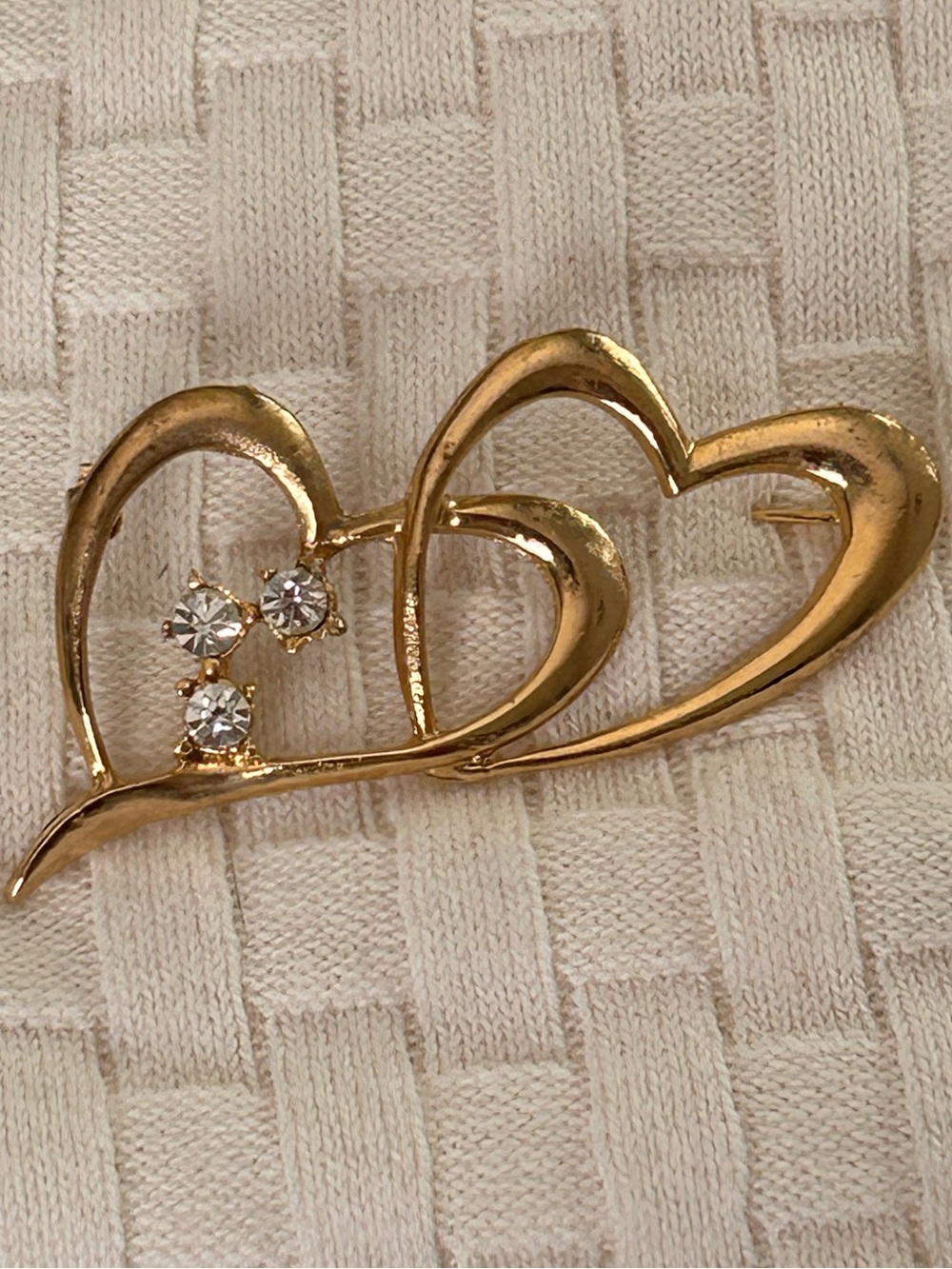 Gold Double Heart Brooch with Clear Crystals(2)